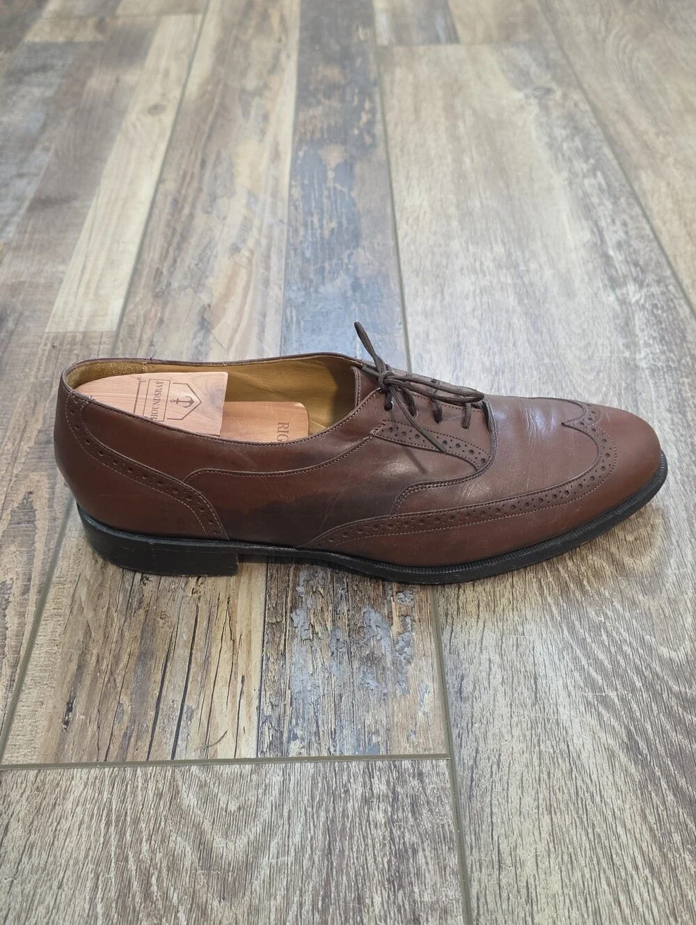Johnston & Murphy - Aristocraft Made in USA Wingtip Oxfords - Men 9D - Brown